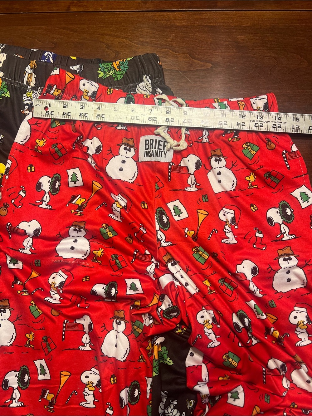 Lot of 2 Brief Insanity Peanuts Snoopy Holiday Pajama Pants Size Large - Picture 2 of 8